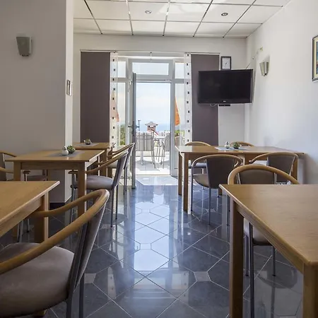 Apartamento Ruza Makarska