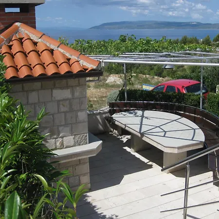 Ruza Makarska