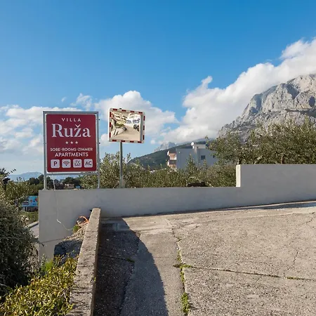 Apartament Ruza *