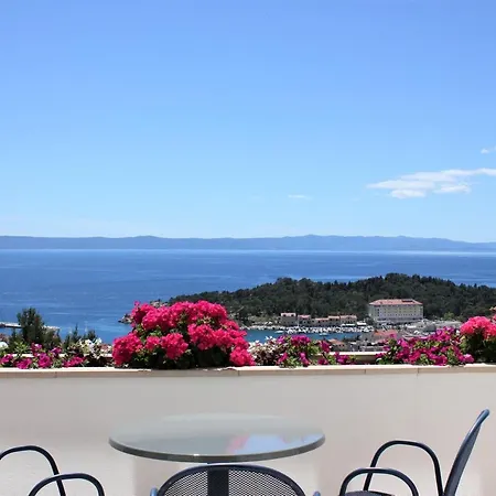 Ruza Makarska